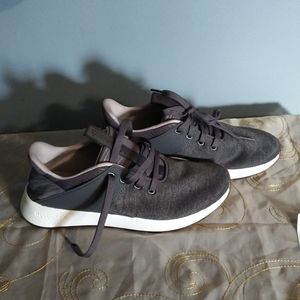 NWT Grey, Lavender & White Reebok DMX